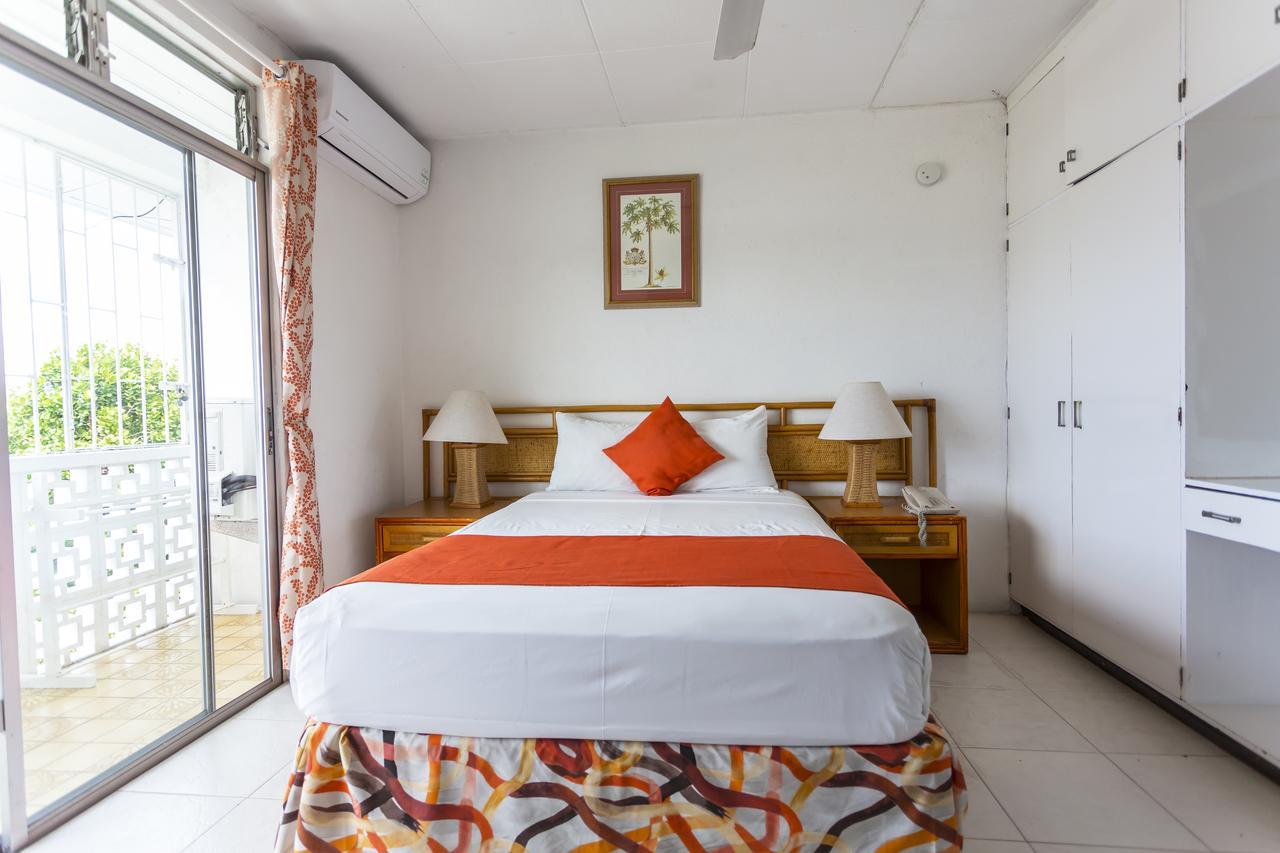 Adulo Apartments Bridgetown Exterior foto